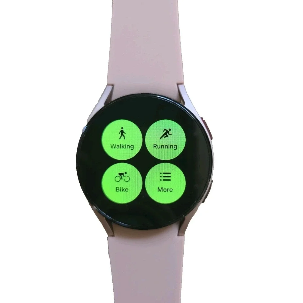 Samsung Galaxy Watch 5 Pink Silicone Band 40mm Sapphire Crystal SM-R900